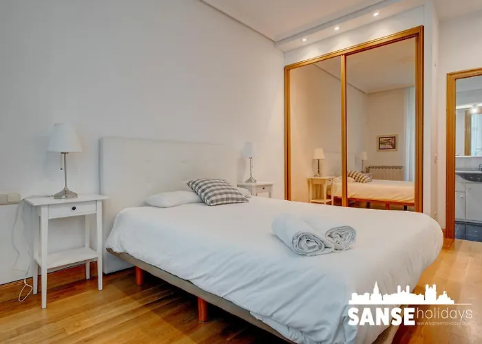 Pavia By Sanse Holidays Appartement *